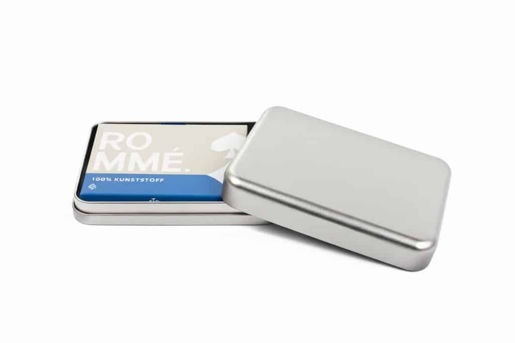 Große Spielkarten Box Metall – Stabile Aufbewahrungsdose für 2 Kartenspiele | TS Spielkarten 3 Aufbewahrungsbox-Gross-Produktbild